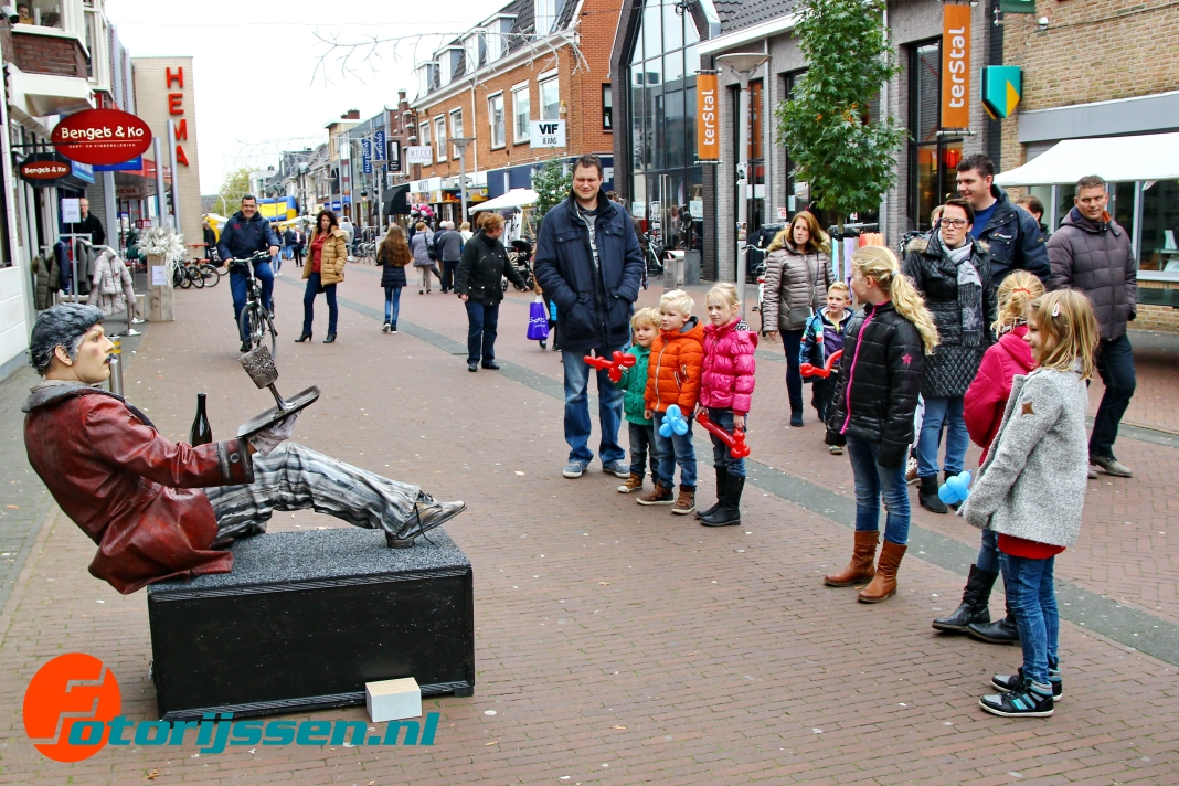 Reparatiebeurs, levende standbeelden en veel kindervermaak 24 oktober ...