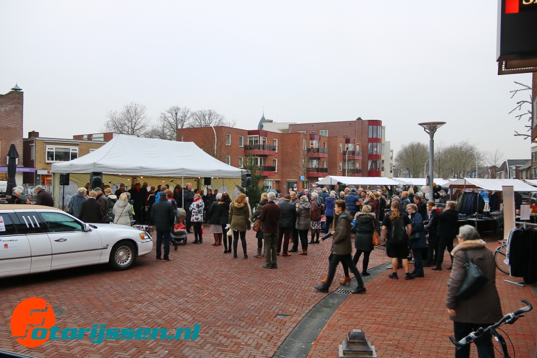 KOOPZATERDAG MET WINTERMARKT IN CENTRUM RIJSSEN